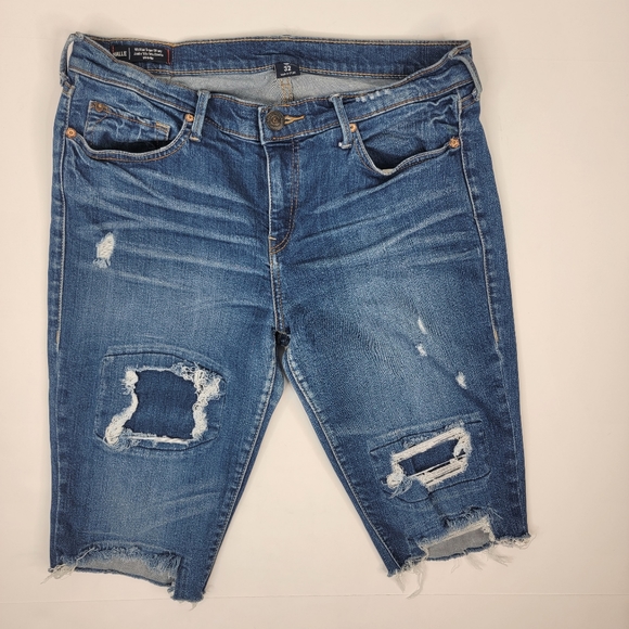 True Religion Pants - True Religion Sz 32 Bermuda Cut-Off Denim Shorts